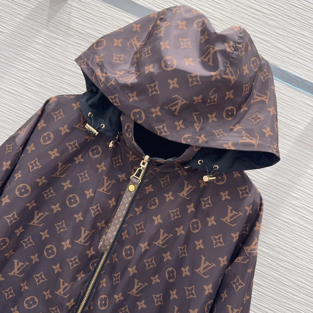 LV Suits Brown-Gold S-L D25202609062886 - Image 4