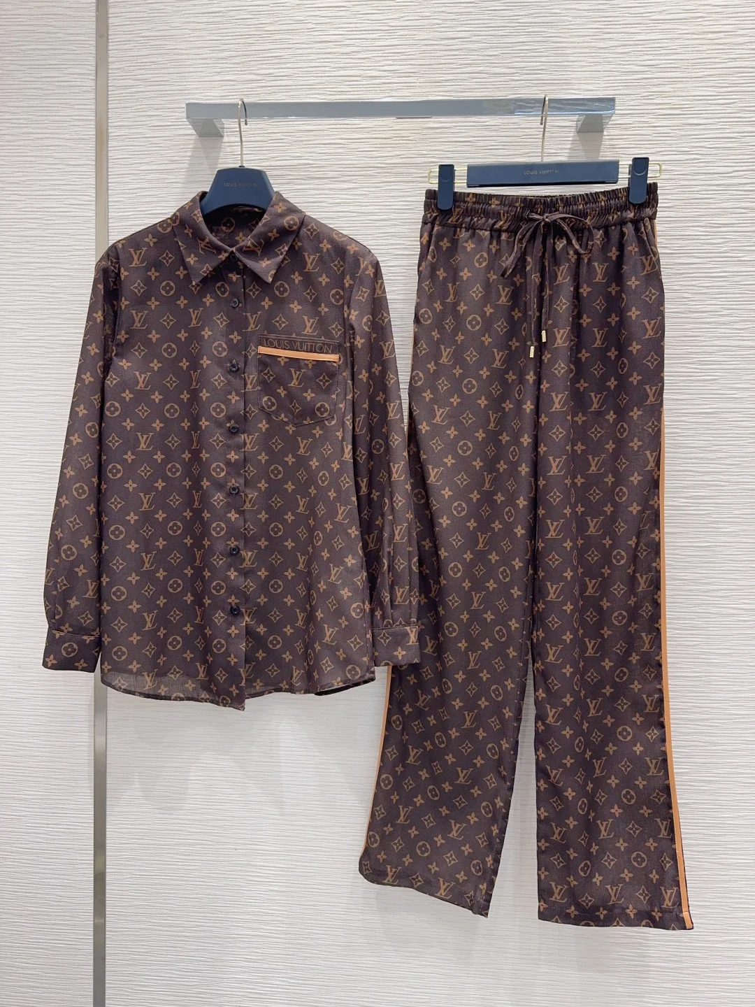 LV Suits Linen Blend Brown-Gold S-M-L B25202609062912 - Image 9