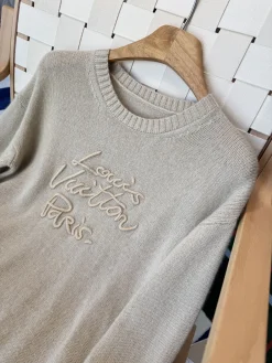 Alternative view of LV Sweaters Beige S-M-L D65202609060044