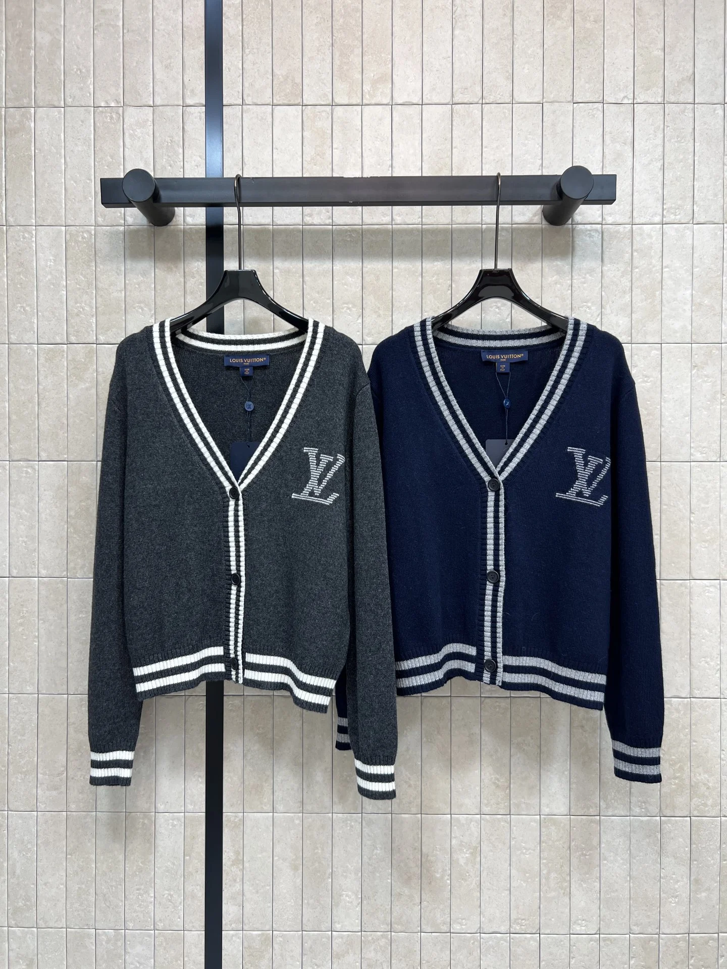 LV Sweaters Dark Gray-Navy Blue S-L B00202609060009