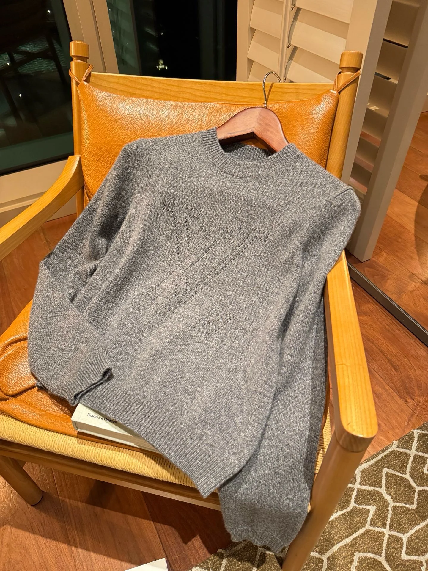 LV Sweaters Grey S-L C95202609060040 - Image 7