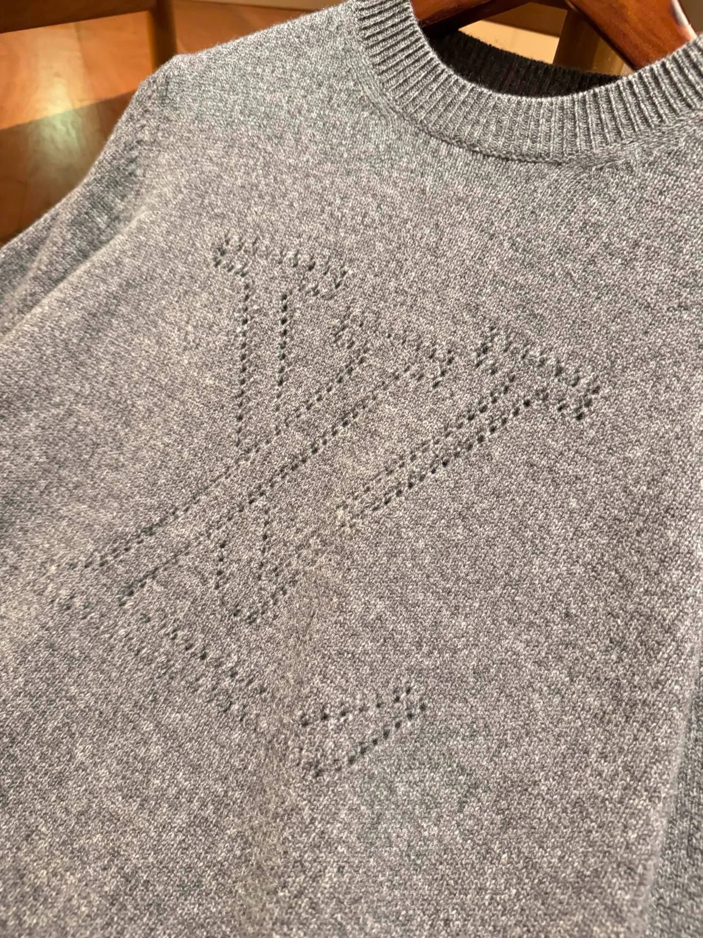 LV Sweaters Grey S-L C95202609060040 - Image 9