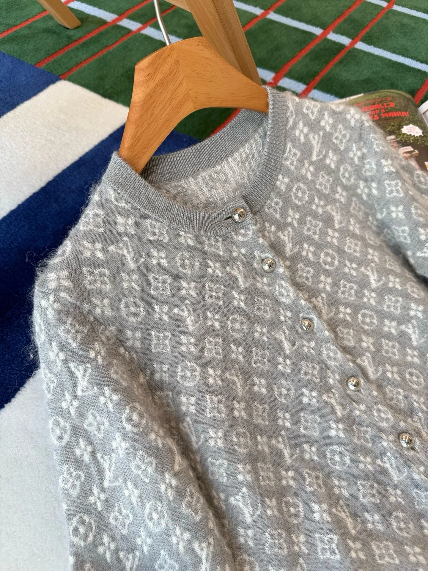 LV Sweaters Jacquard Knit Grey-White S-M-L D25202609060033 - Image 7