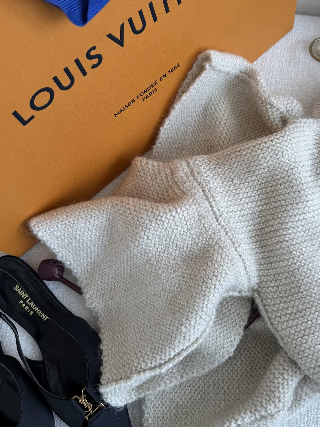 LV Sweaters Mohair Beige-Burgundy S-L C45202609061986 - Image 6