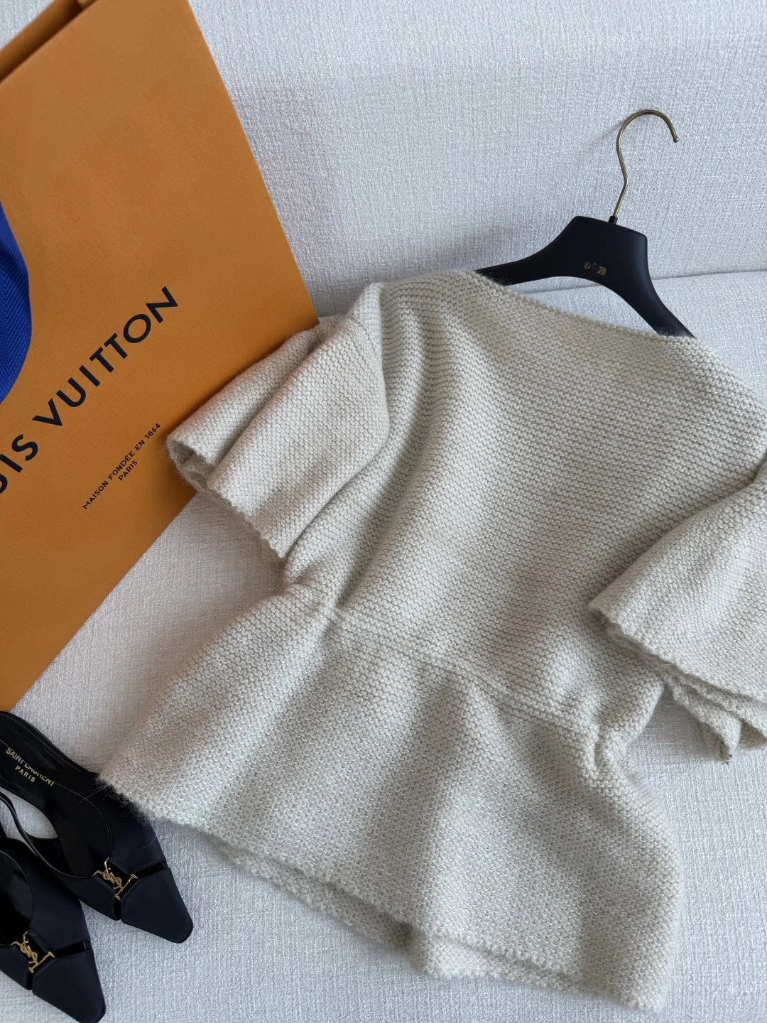 LV Sweaters Mohair Beige-Burgundy S-L C45202609061986 - Image 8