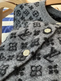 Alternative view of LV Sweaters Mohair Gray-Black S-L D25202609060032