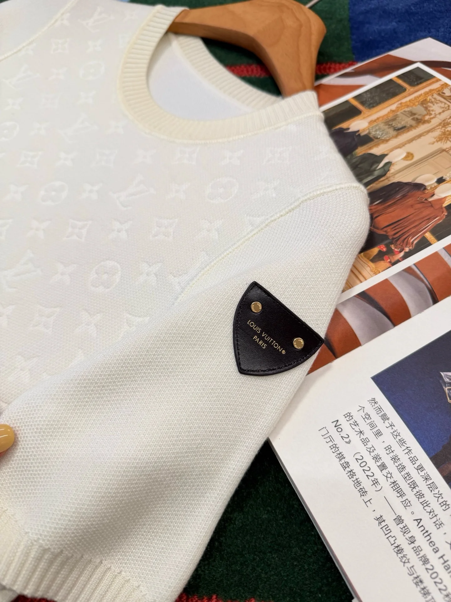 LV T-shirts White-Black S-L C45202609061401 - Image 7