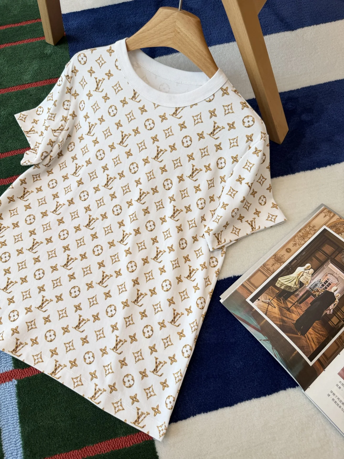 LV T-shirts White-Gold S-L B15202609063264 - Image 3