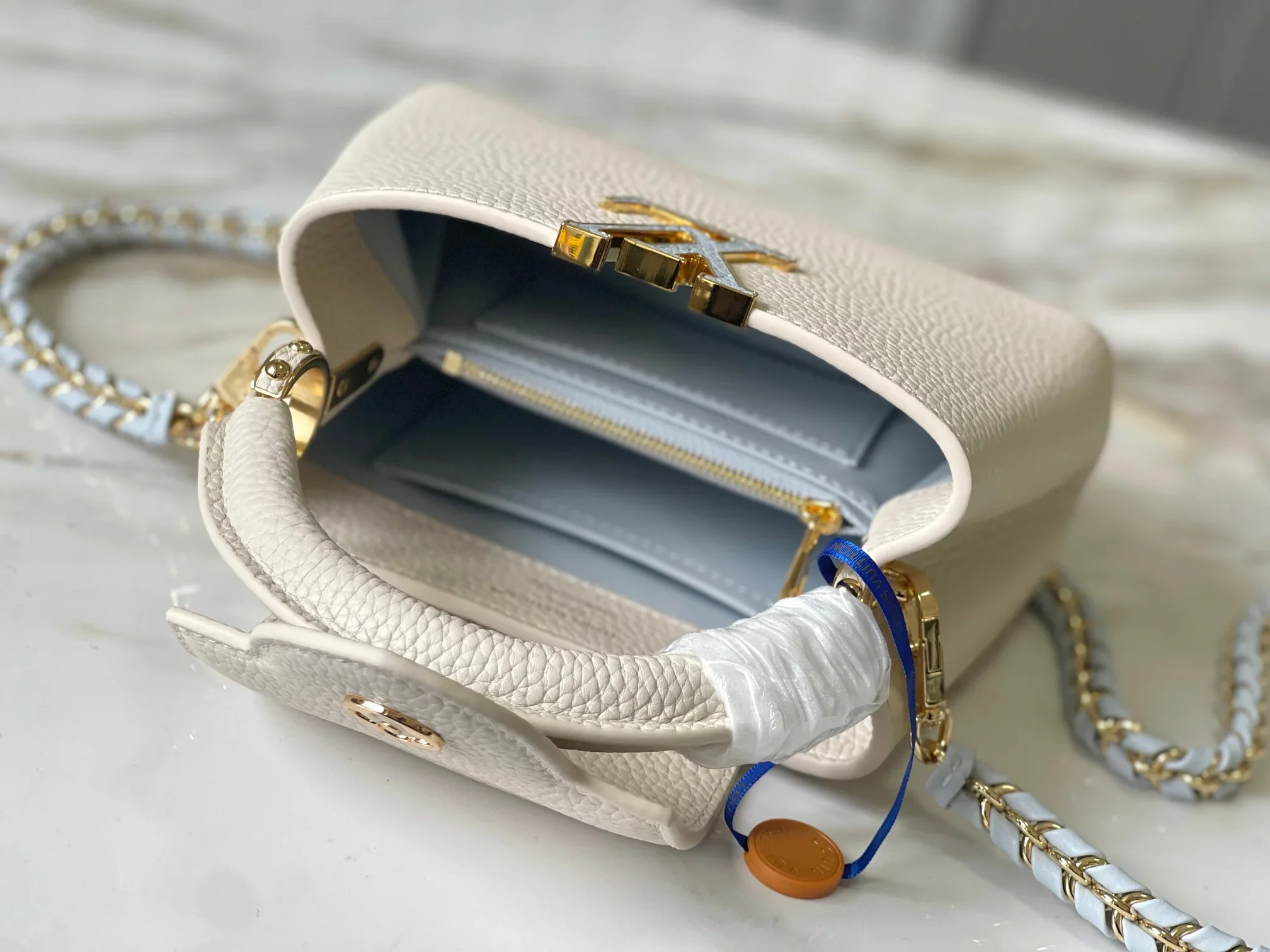 LV Top Handle Bags Cream-Gold 21X14X8CM I80202609090366 - Image 5