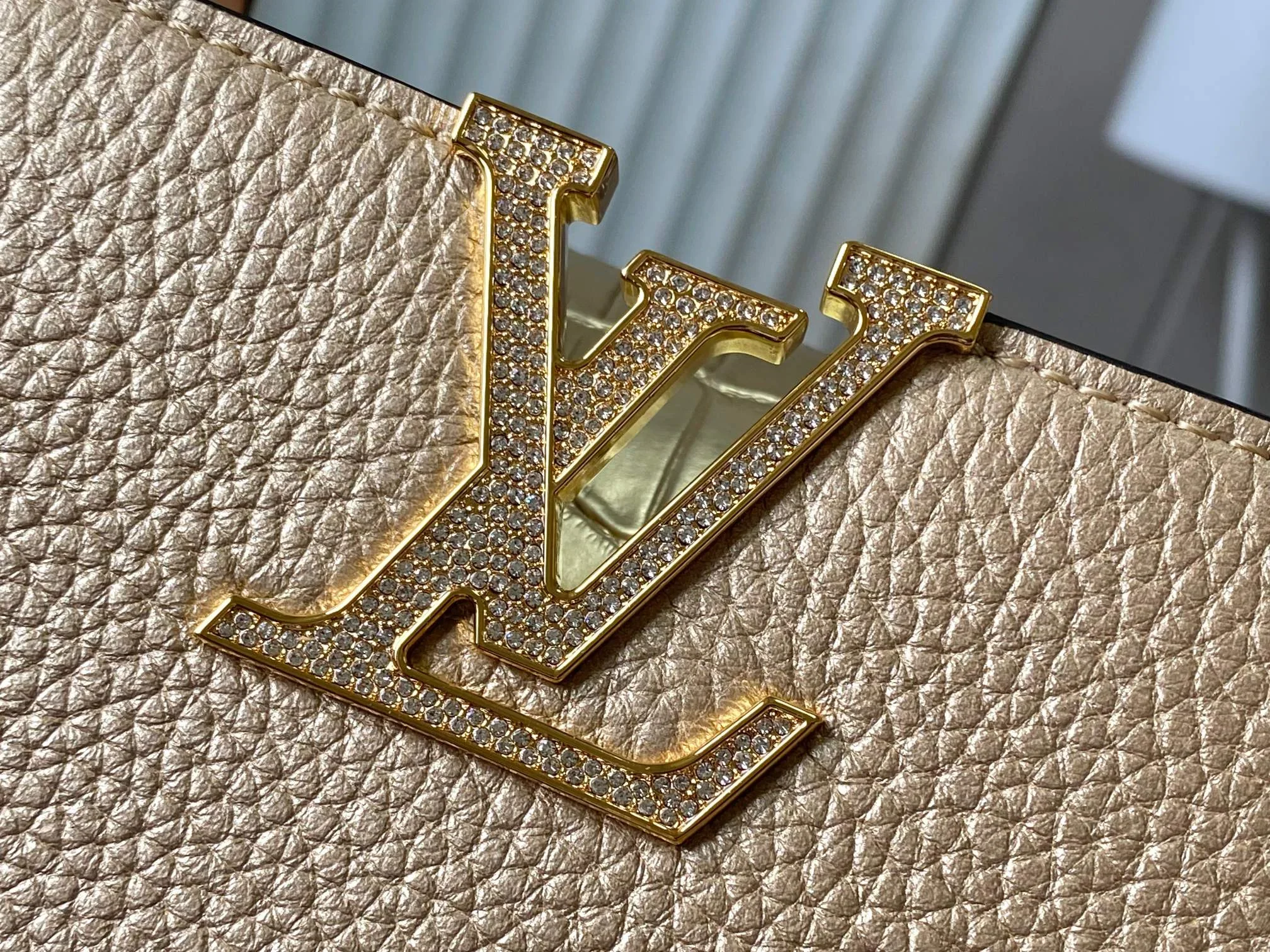 LV Top Handle Bags Gold-Beige 27X18X9CM A150202609090367 - Image 4