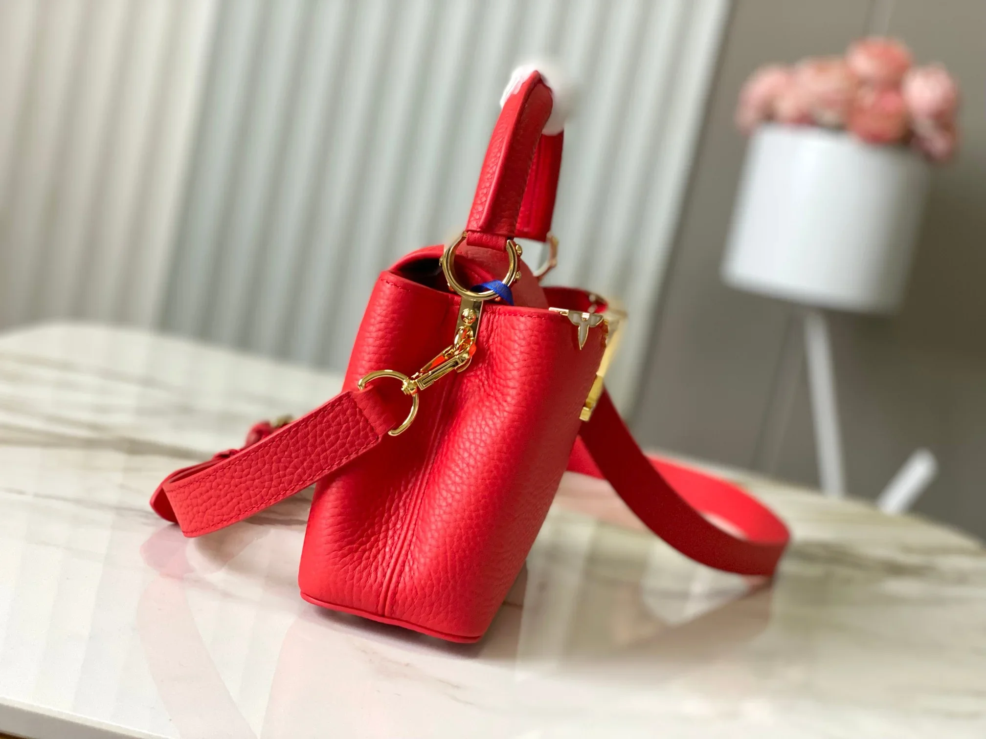 LV Top Handle Bags Taurillon Leather Red-Gold 21X14X8CM A000202609090371 - Image 2