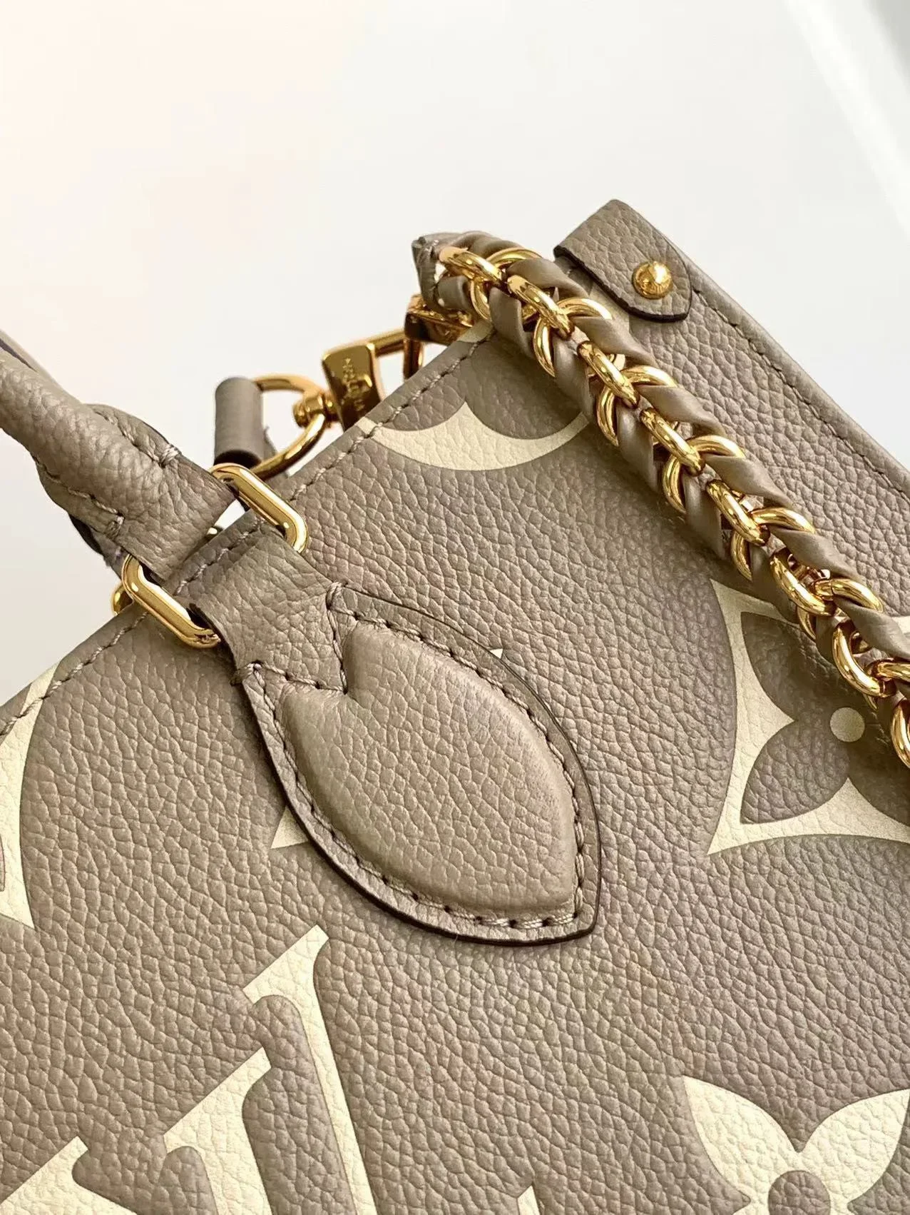 LV Totes Bags Brown-Beige 25X13X10CM G80202609090378 - Image 5