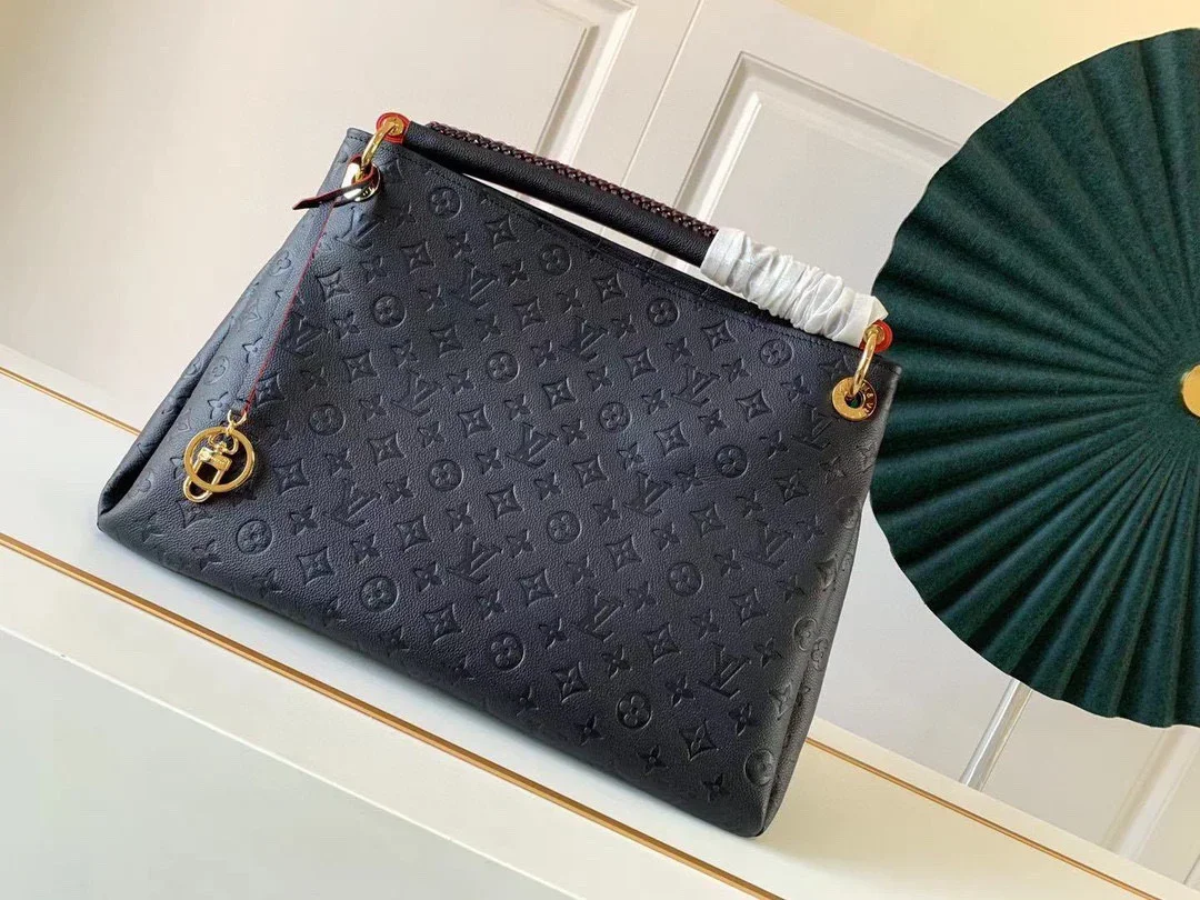 LV Totes Bags Empreinte Leather Black-Gold 47X32X22CM I40202609090324
