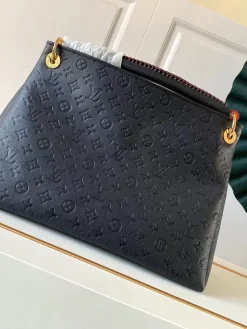 Alternative view of LV Totes Bags Empreinte Leather Black-Gold 47X32X22CM I40202609090324