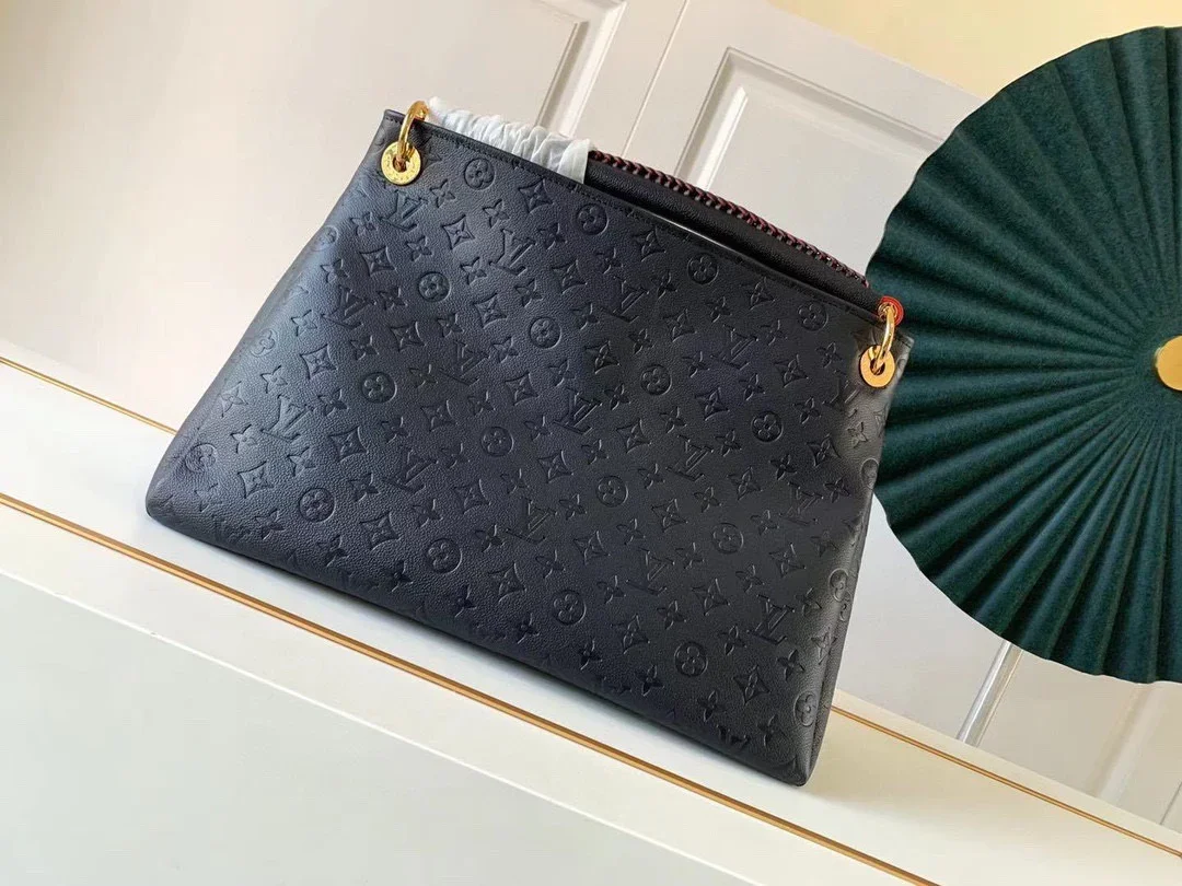 LV Totes Bags Empreinte Leather Black-Gold 47X32X22CM I40202609090324 - Image 2