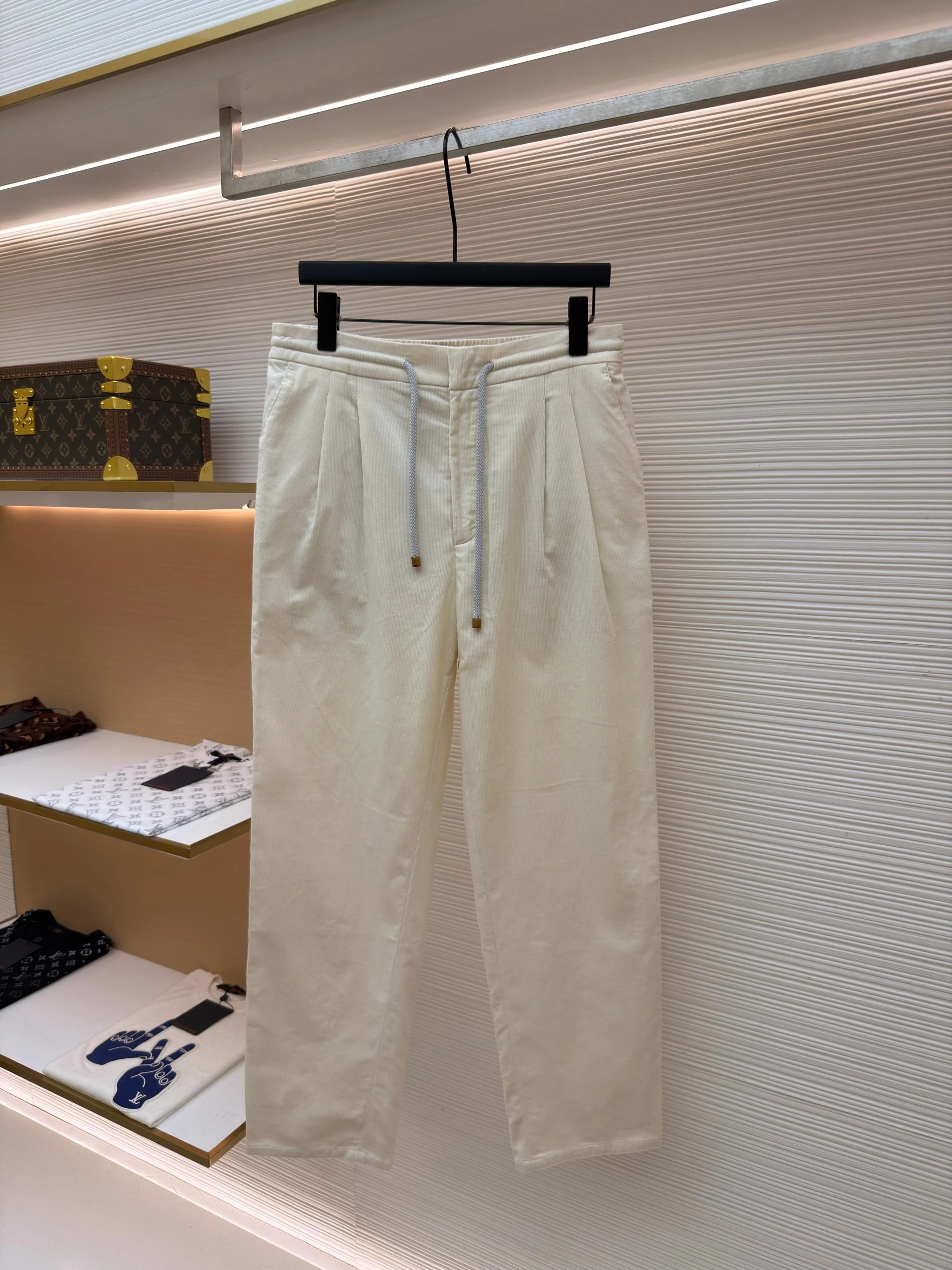 LV Trousers Cotton Cream 46-52 B95202609090589
