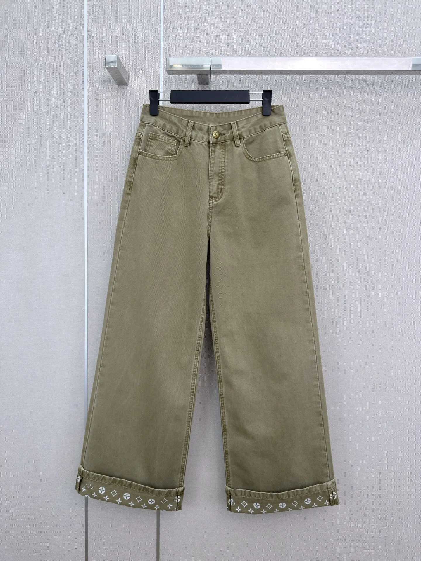 LV Trousers Khaki-White S-L A90202609062673