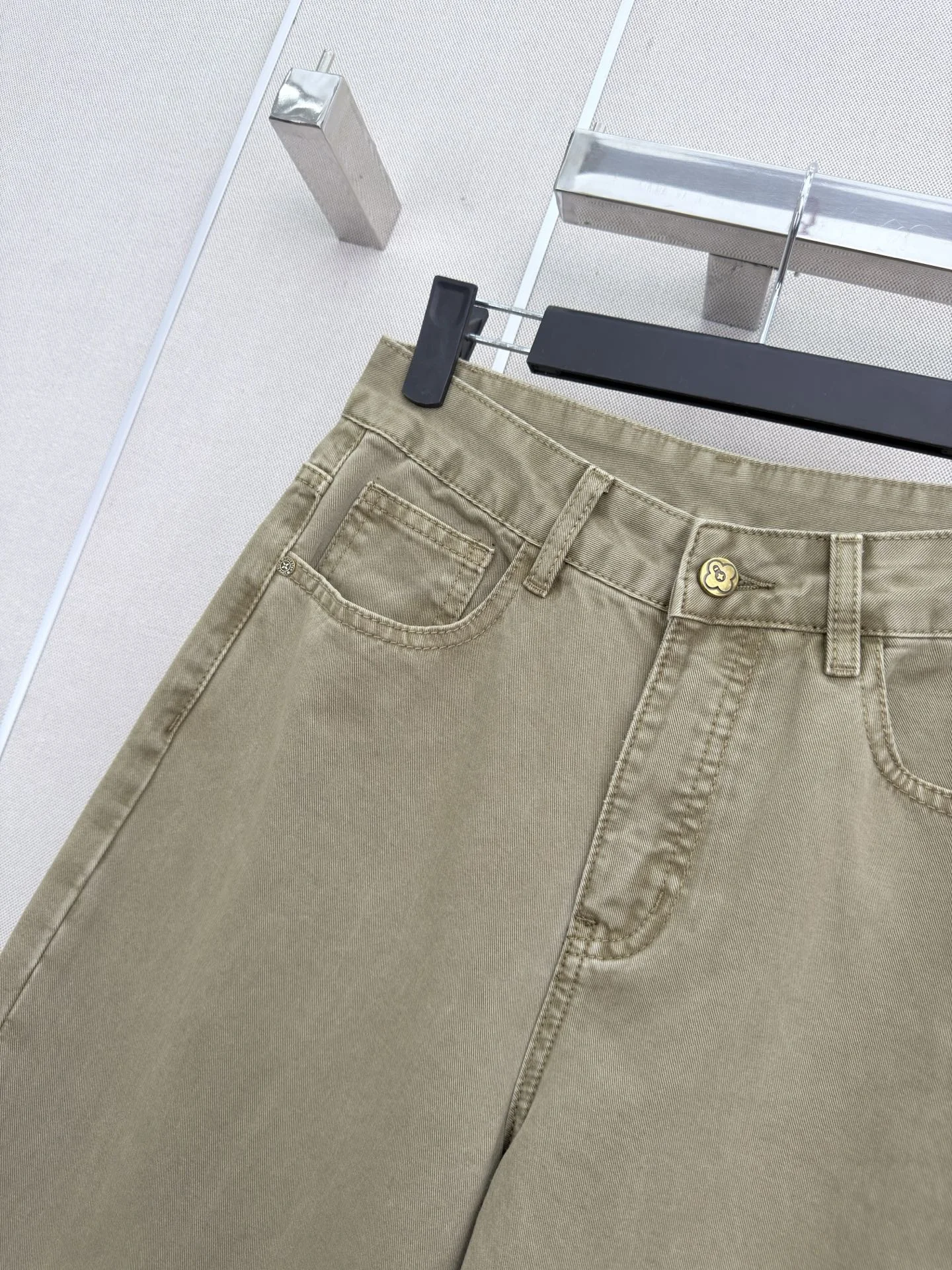 LV Trousers Khaki-White S-L A90202609062673 - Image 3