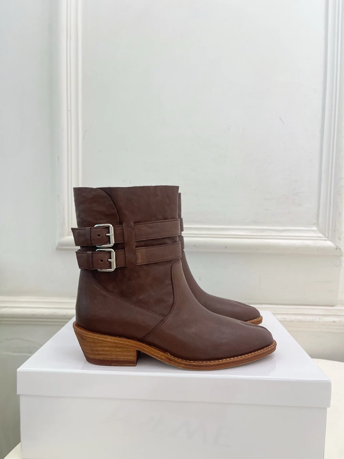 MAISON MARGIELA Boots Brown D50202609110220 - Image 2