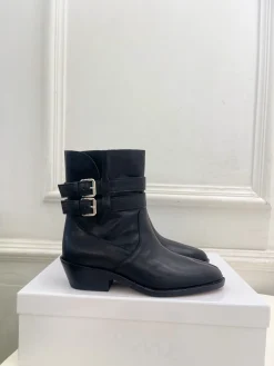 Alternative view of MAISON MARGIELA Boots Suede Leather Black EU35-39 D50202609110221