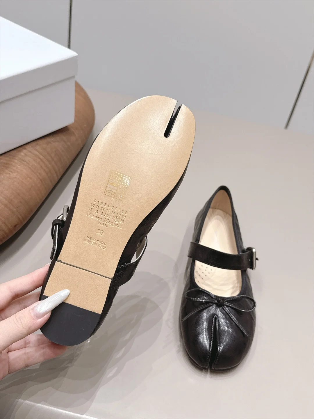MAISON MARGIELA Flats Lamb Leather Black EU35-39 C10202609111572 - Image 9