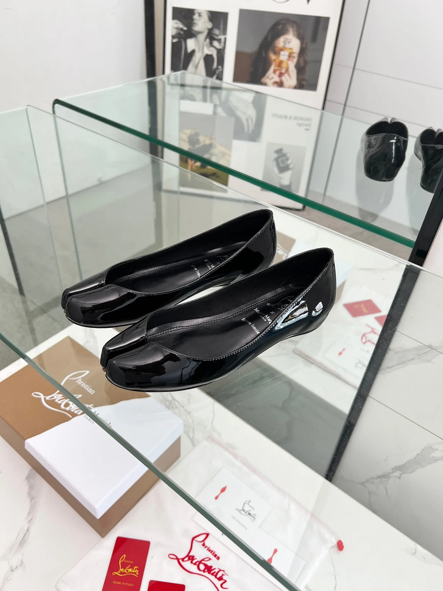 MAISON MARGIELA Flats Patent Leather Black EU35-39 B80202609110007 - Image 11
