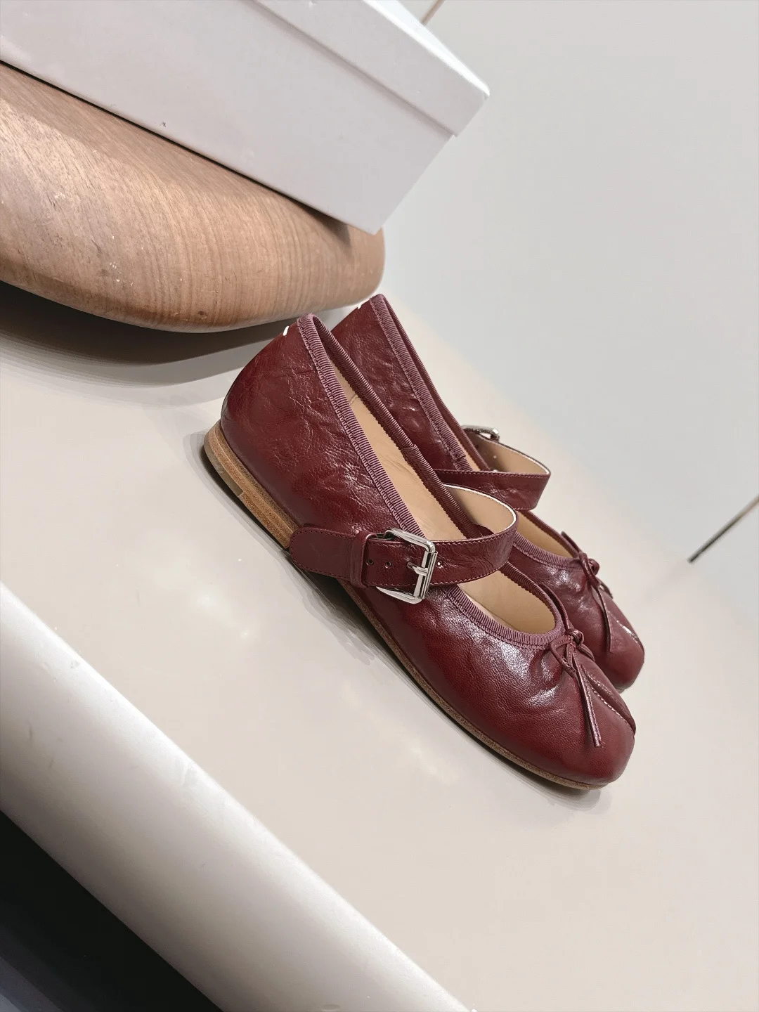 MAISON MARGIELA Flats Sheepskin Leather Burgundy EU35-39 C10202609111570 - Image 2