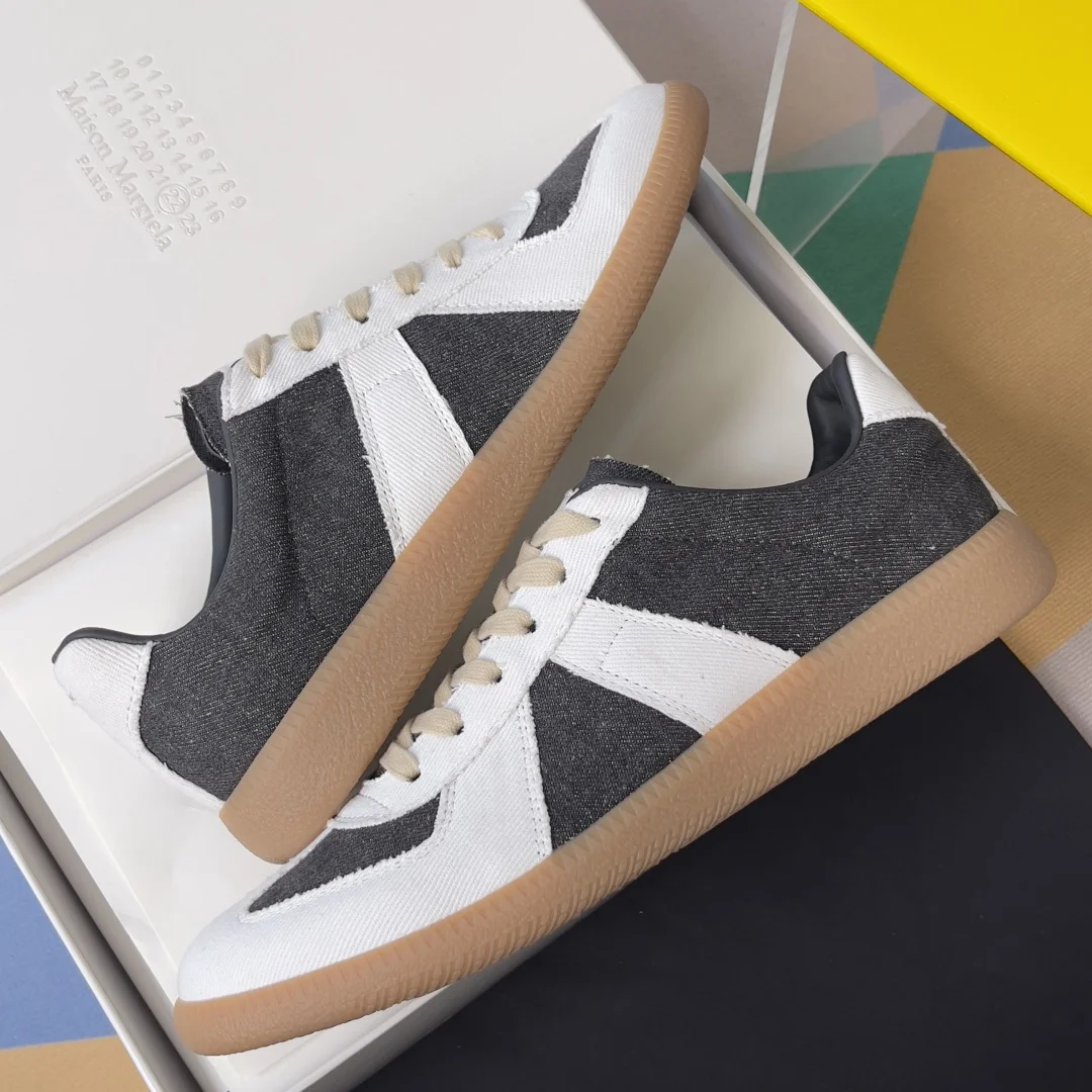 MAISON MARGIELA Sneakers Black-White-Tan B50202609110415 - Image 6