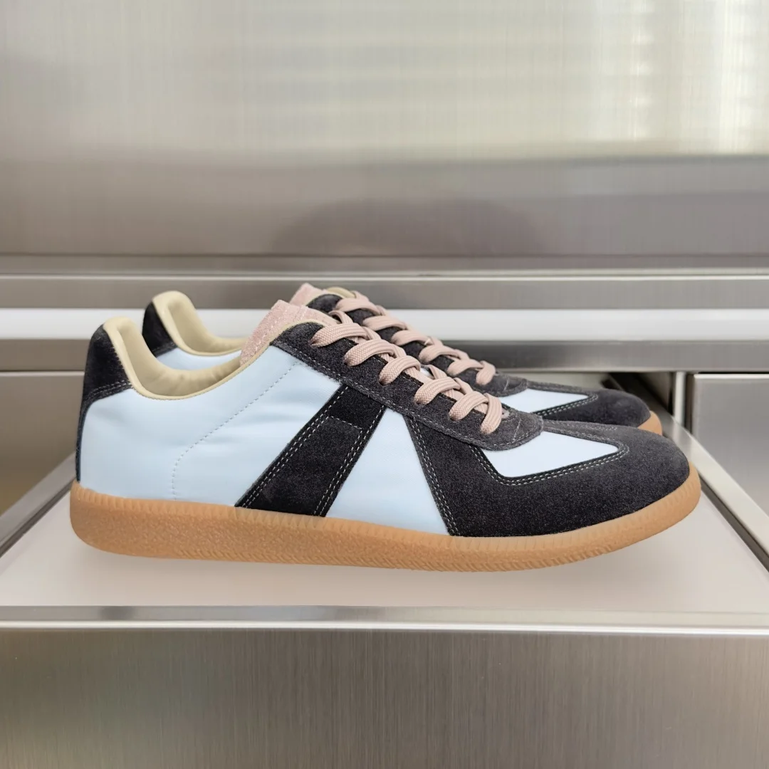 MAISON MARGIELA Sneakers Blue-Gray B50202609110422