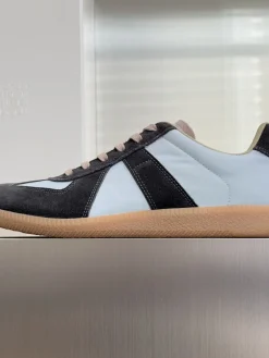 Alternative view of MAISON MARGIELA Sneakers Blue-Gray B50202609110422