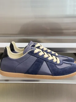 MAISON MARGIELA Sneakers Blue-Tan B60202609110433
