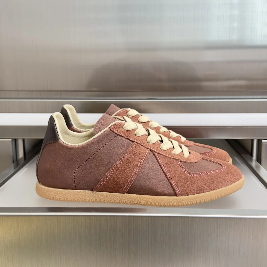 MAISON MARGIELA Sneakers Brown-Cream B60202609110434