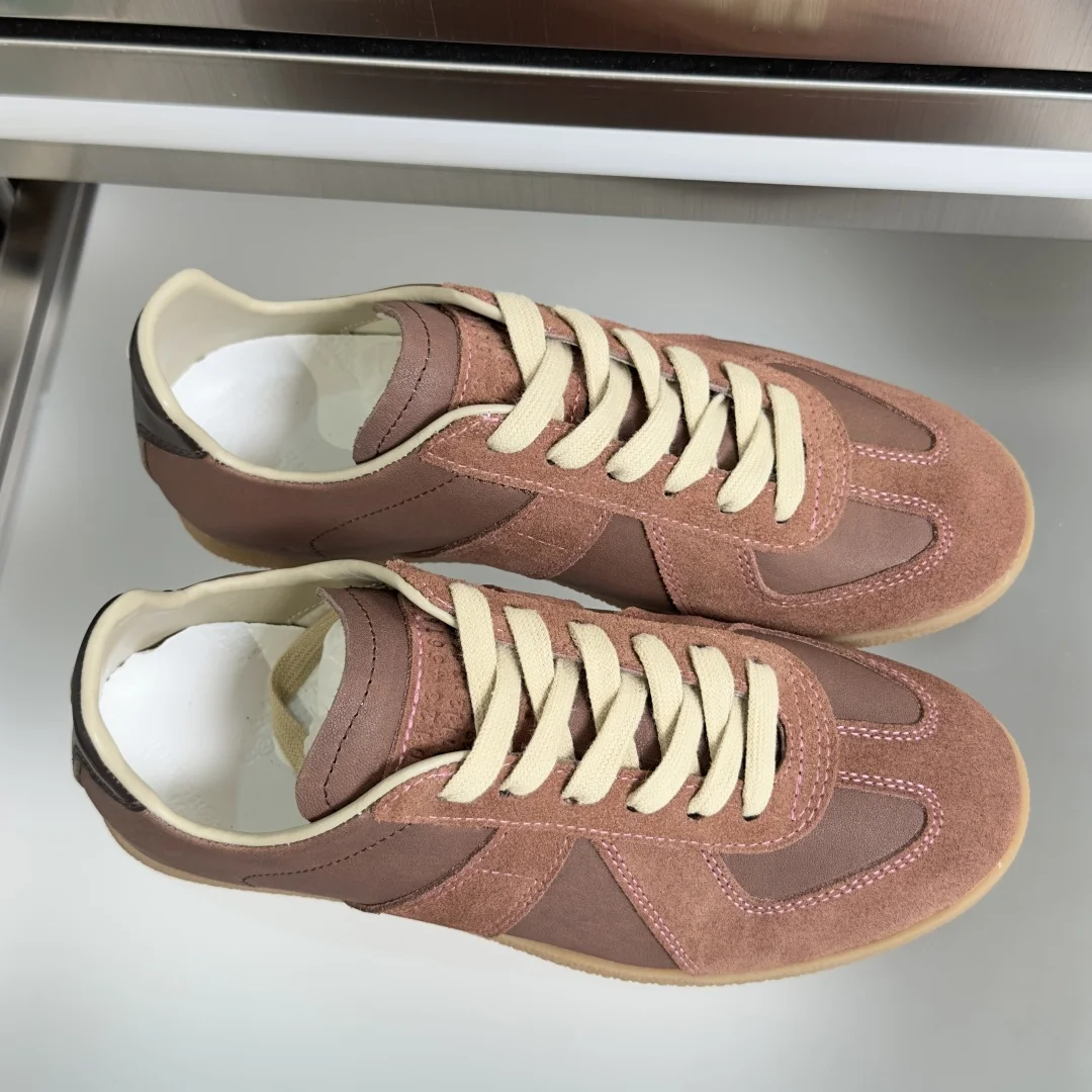 MAISON MARGIELA Sneakers Brown-Cream B60202609110434 - Image 3