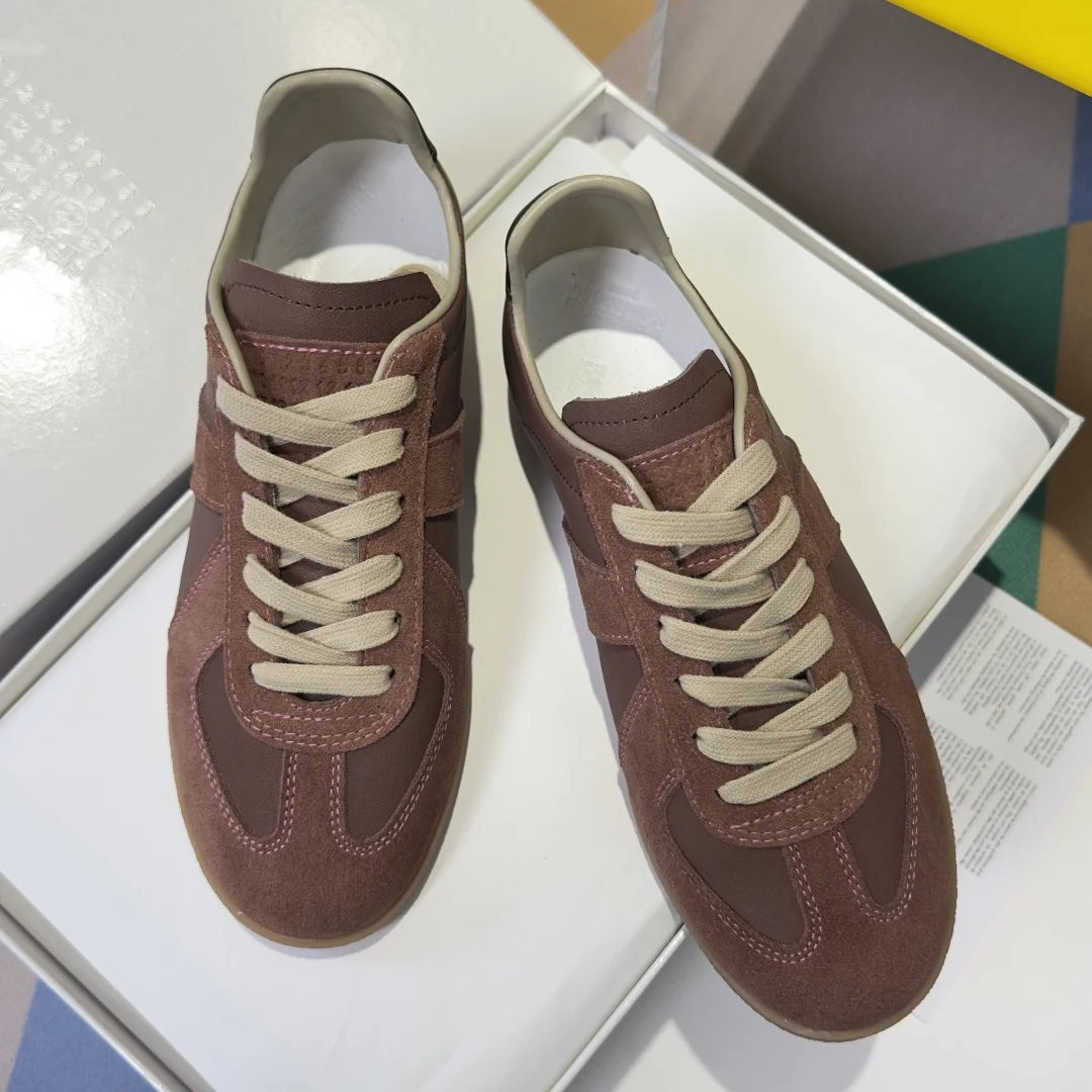MAISON MARGIELA Sneakers Brown-Cream B60202609110434 - Image 5