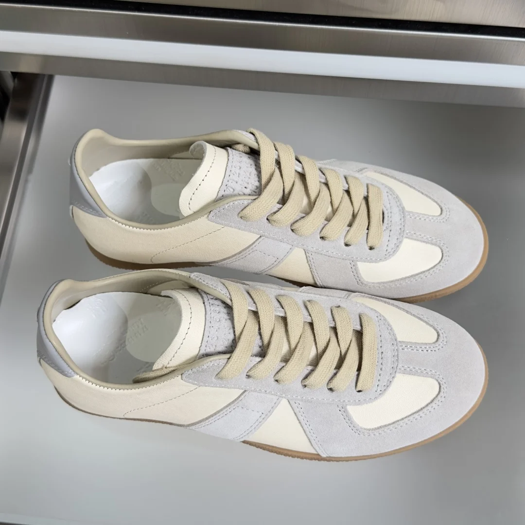 MAISON MARGIELA Sneakers Cream-Grey B60202609110432 - Image 3