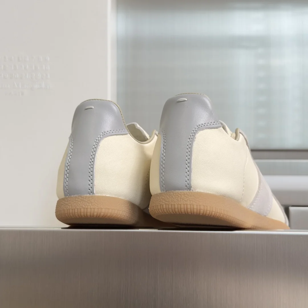 MAISON MARGIELA Sneakers Cream-Grey B60202609110432 - Image 8