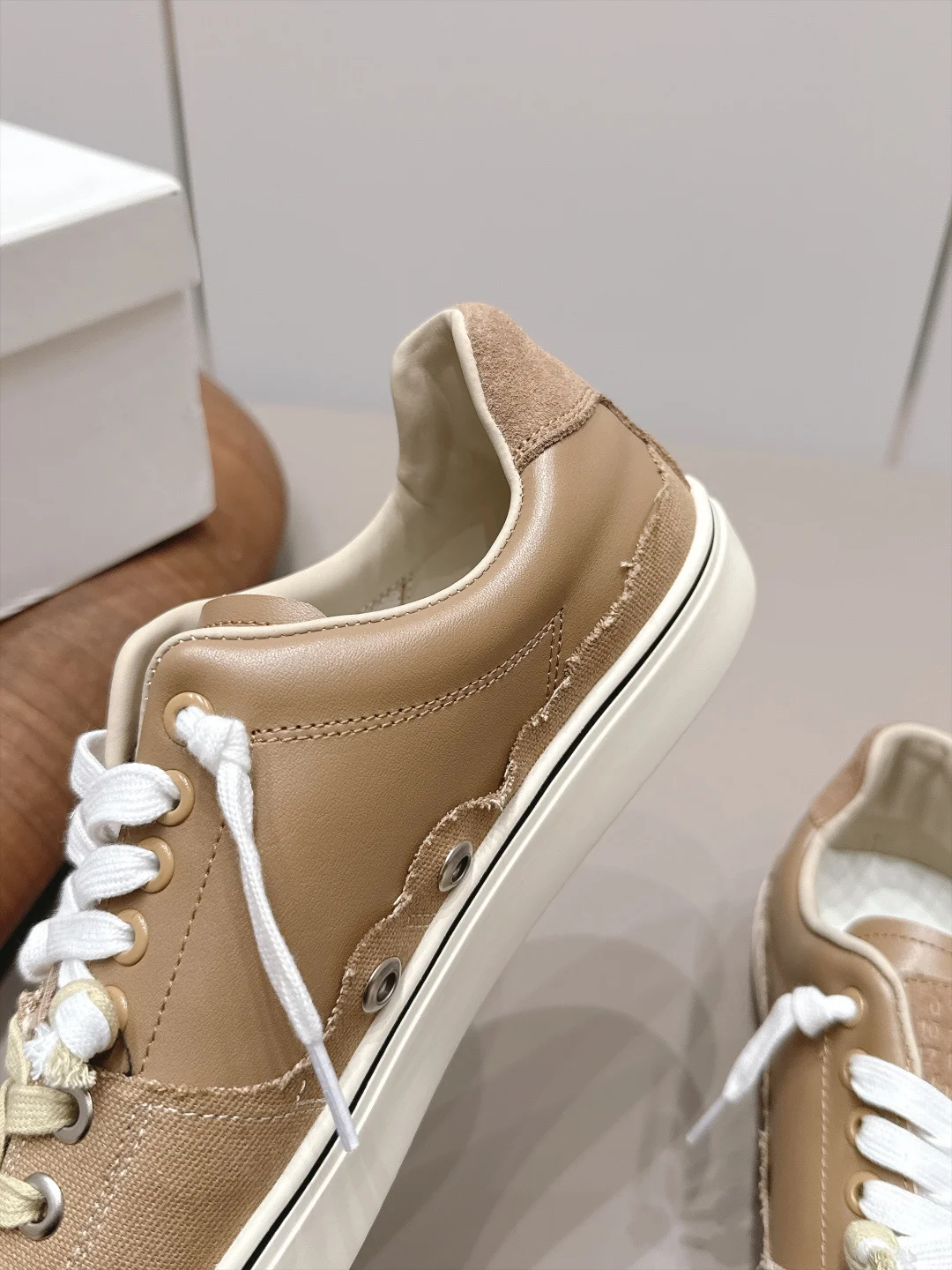MAISON MARGIELA Sneakers Leather Canvas Brown-White EU35-44 C00202609111574 - Image 6