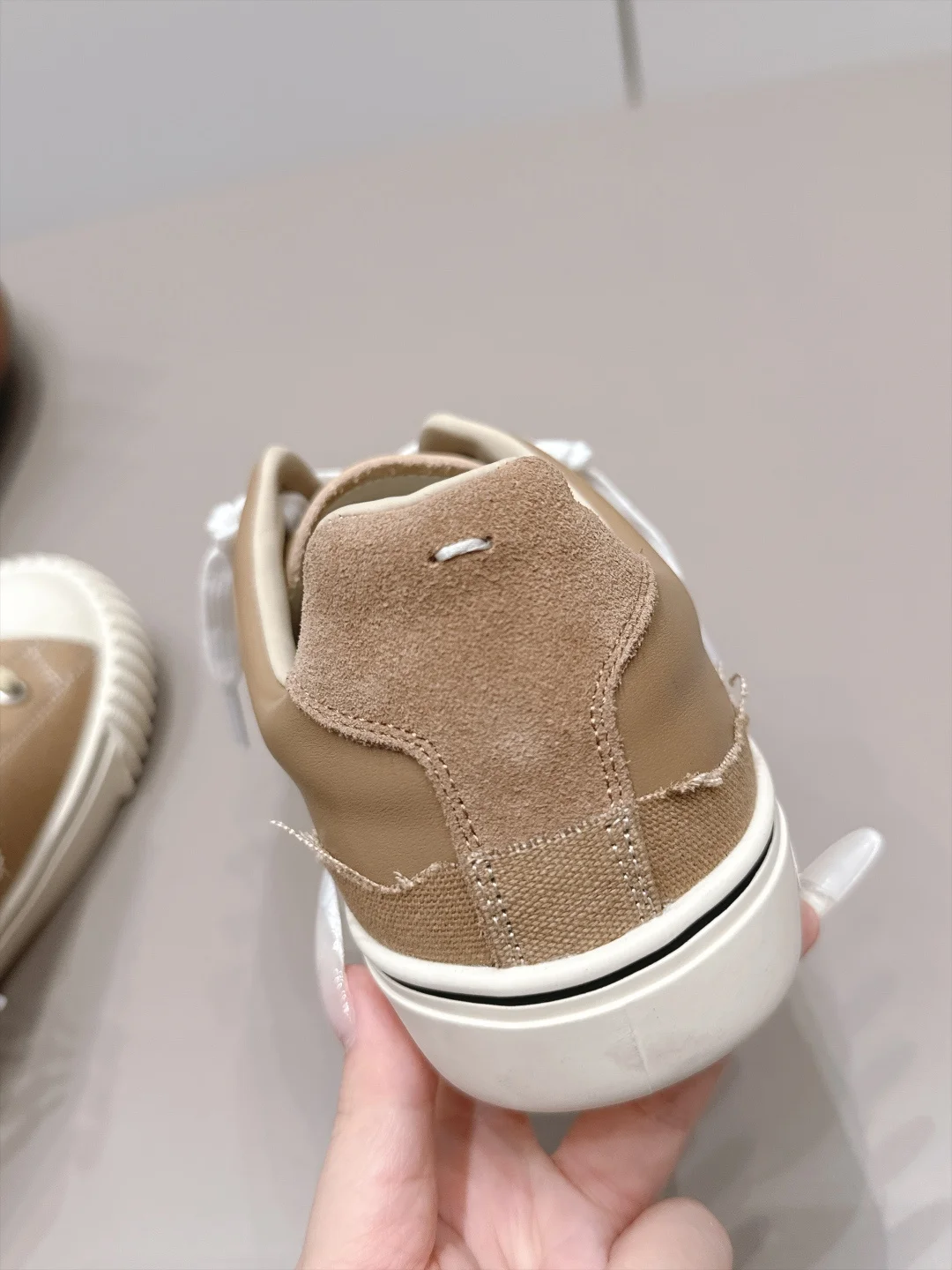 MAISON MARGIELA Sneakers Leather Canvas Brown-White EU35-44 C00202609111574 - Image 8