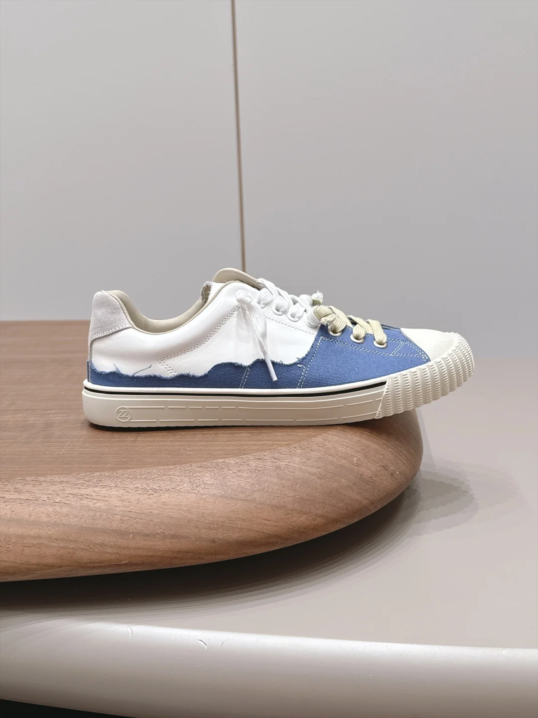 MAISON MARGIELA Sneakers Leather Canvas White-Blue EU35-44 C00202609111573 - Image 5