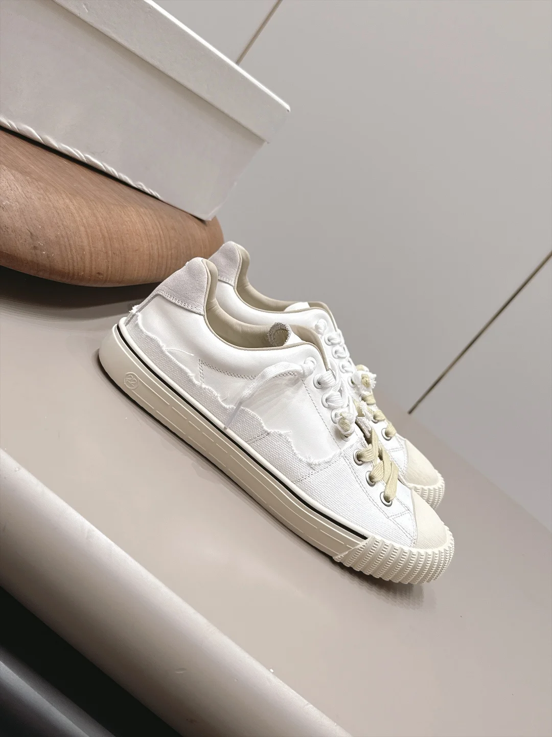 MAISON MARGIELA Sneakers Leather Canvas White-Cream EU35-44 C00202609111576 - Image 2