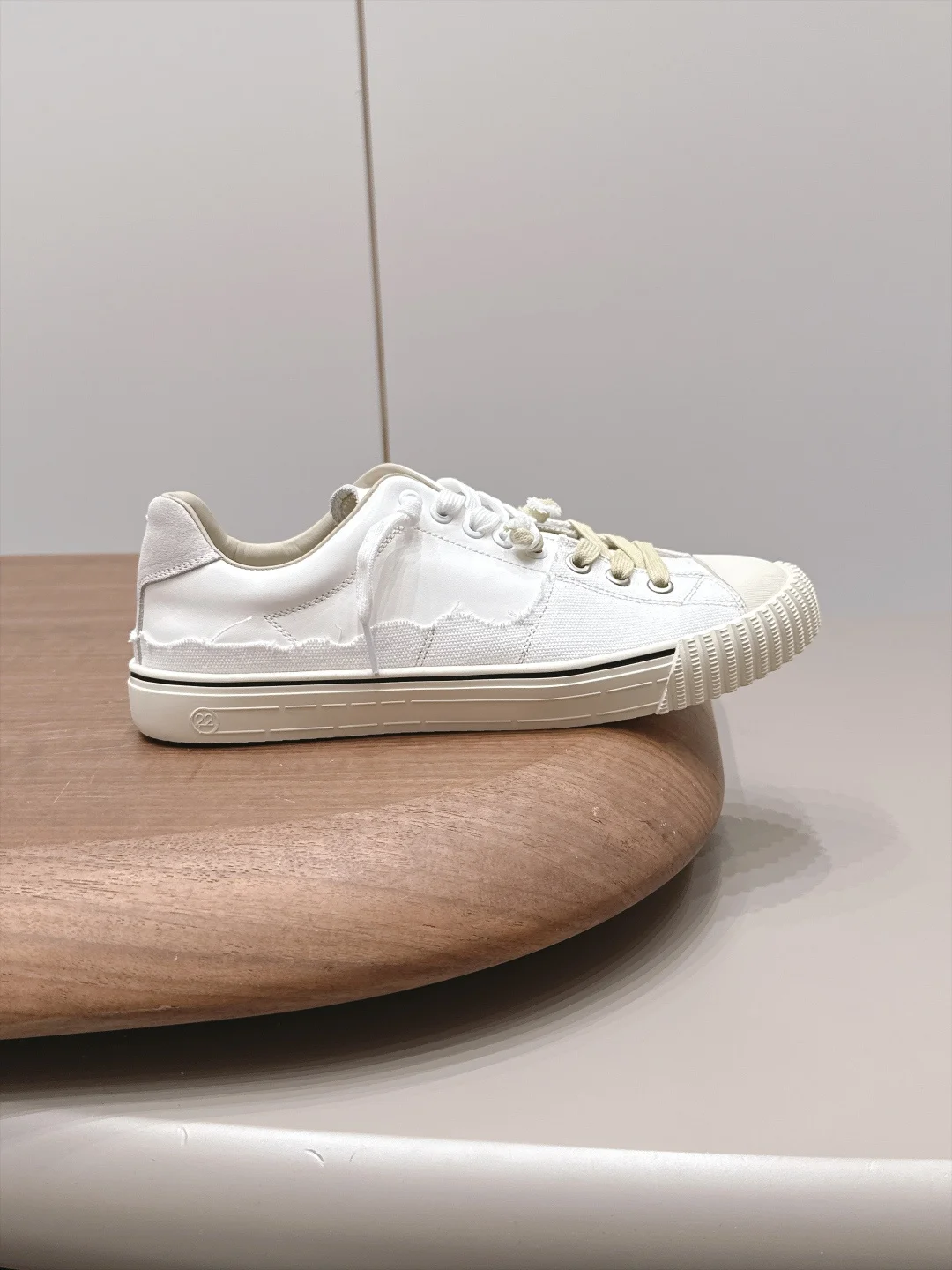 MAISON MARGIELA Sneakers Leather Canvas White-Cream EU35-44 C00202609111576 - Image 5