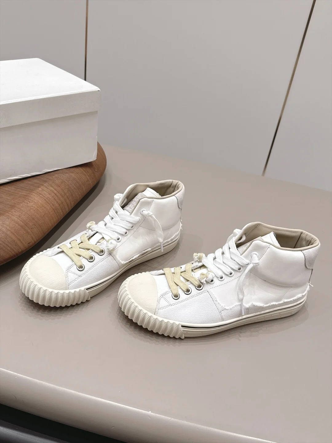 MAISON MARGIELA Sneakers Leather Canvas White-Cream EU35-44 C30202609111578 - Image 3