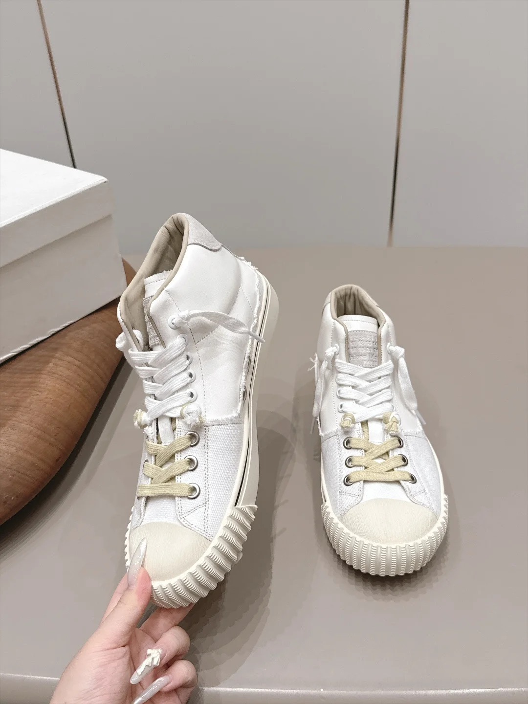 MAISON MARGIELA Sneakers Leather Canvas White-Cream EU35-44 C30202609111578 - Image 4