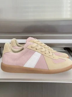 MAISON MARGIELA Sneakers Leather Pink-Beige EU35-47 B50202609110430