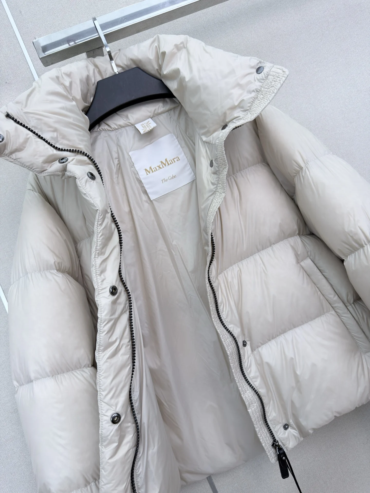 MAX MARA Jackets Goose Down White 38-42 E20202609062659 - Image 4