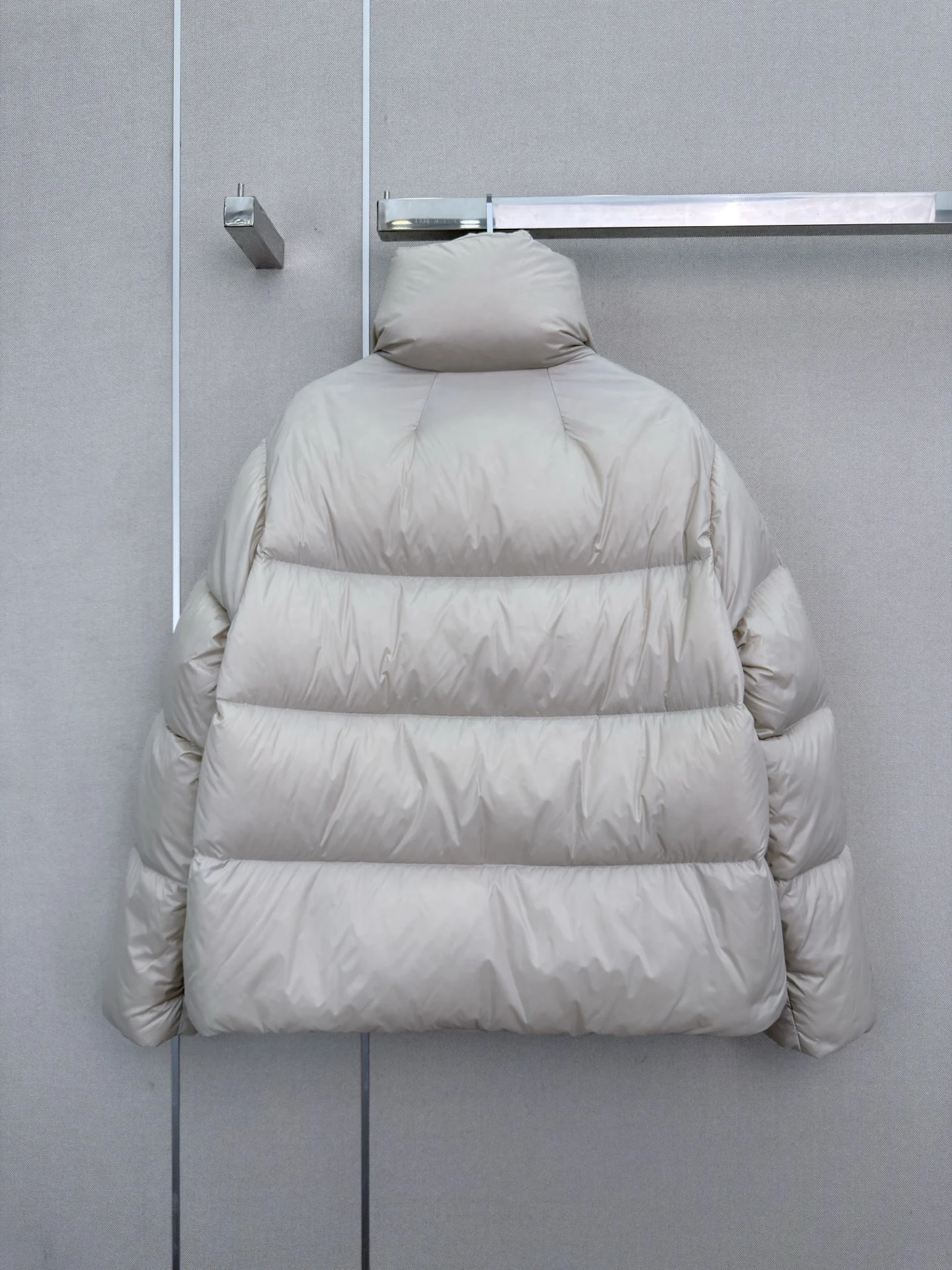 MAX MARA Jackets Goose Down White 38-42 E20202609062659 - Image 7
