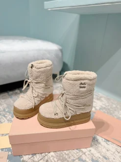 Alternative view of MIU MIU Boots Faux Fur Beige-Brown EU35-40 C40202609110241
