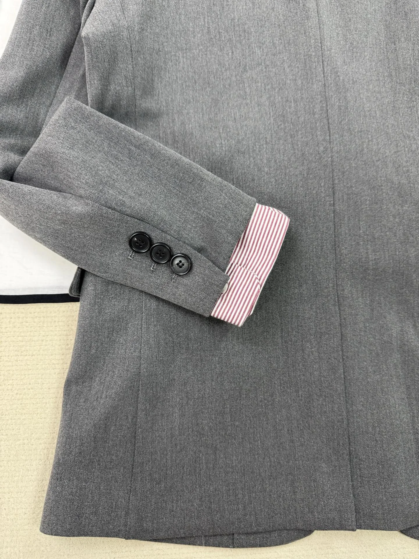 MIU MIU Jackets Gray-Pink S-M-L D85202609060232 - Image 3