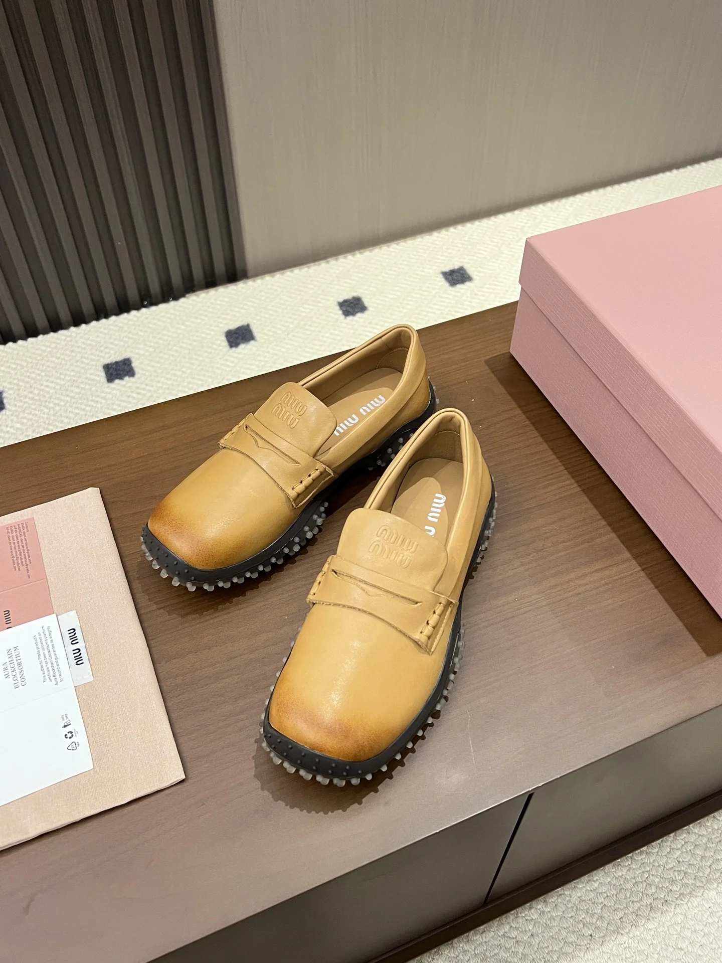 MIU MIU Loafers Leather Rubber Tan-Black EU35-40 B50202609110547