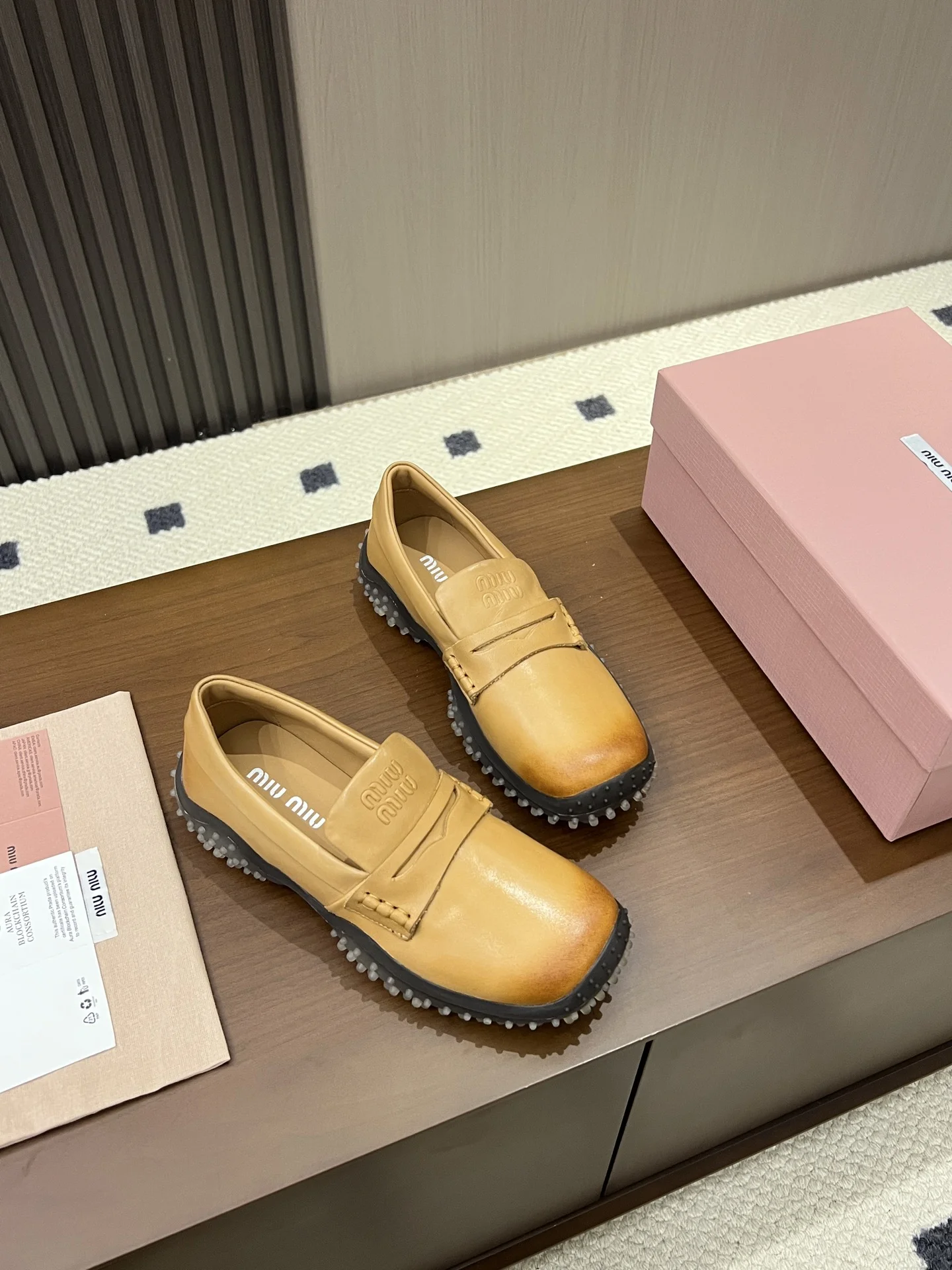 MIU MIU Loafers Leather Rubber Tan-Black EU35-40 B50202609110547 - Image 8